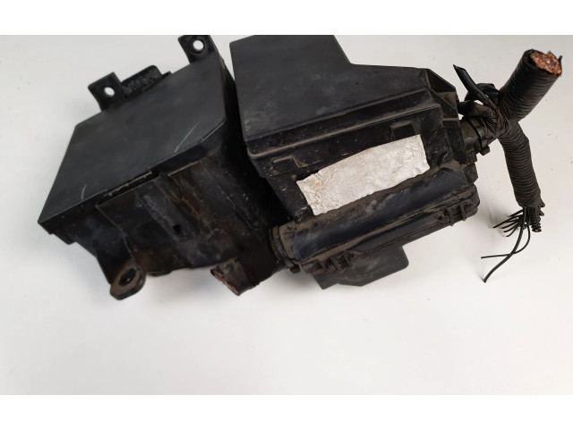   Pojistková skříňka 284B7JD01A   Nissan Qashqai 2008