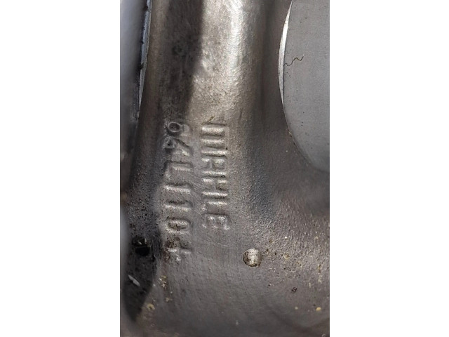 Píst 84L110   BMW 5 F10 F11   3.0  