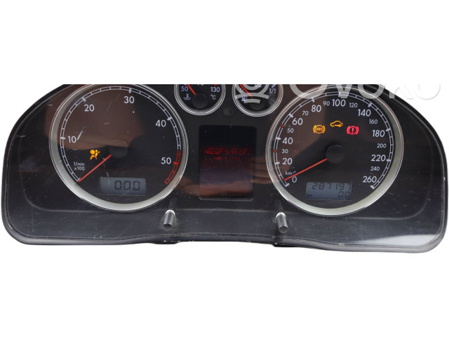 Панель приборов 3B0920846A   Volkswagen PASSAT B5.5       