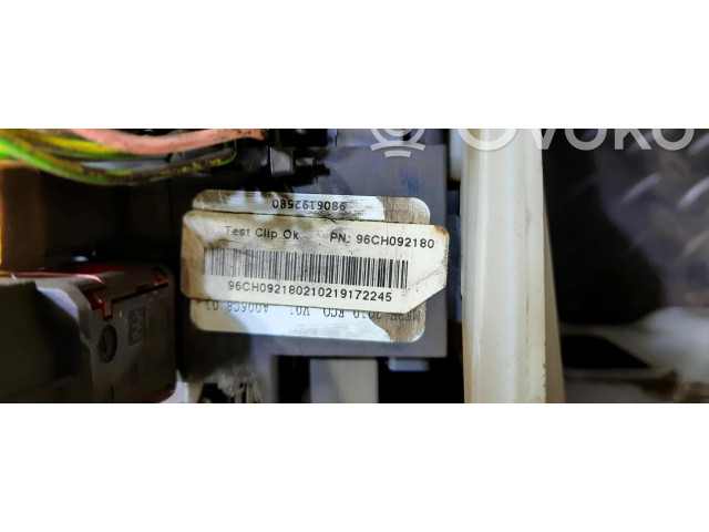   Pojistková skříňka 9830813080   Opel Mokka 2014