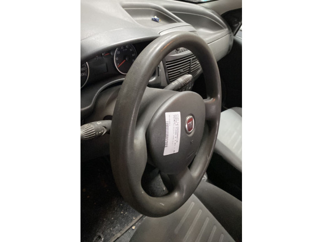 Руль Fiat Punto (188)  1999 - 2010 года 735473849      
