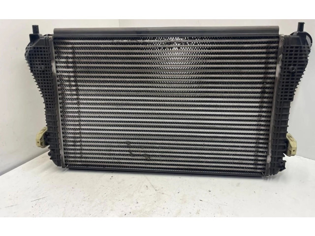 Интеркулер  1K0145803BM   Volkswagen Touran II 