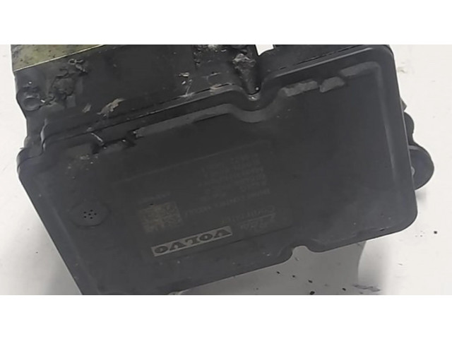 Jednotka ABS P31423347, 000404972E0   Volvo V70 2015