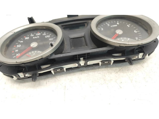 Панель приборов 8200306552A   Renault Megane II       