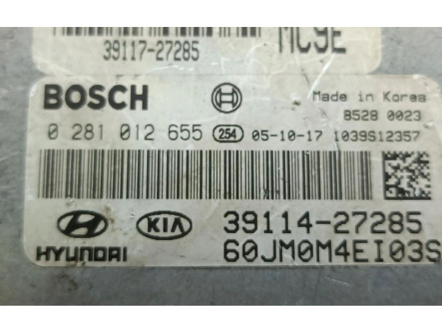 Блок управления двигателя 3911427295   Hyundai Tucson JM