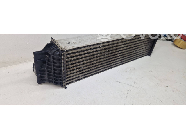 Интеркулер  7805629, R7368003   BMW 5 F10 F11 