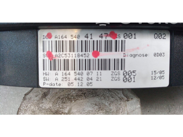 Панель приборов A1645404147   Mercedes-Benz ML W164       