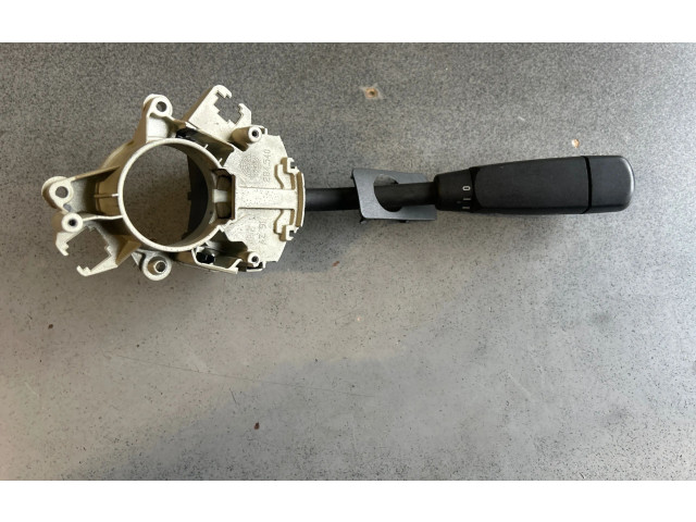 Ручка стеклоочистителей 2035450010, HLS203001   Mercedes-Benz C W203