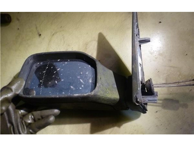 Zpětné zrcátko  Peugeot 106 2001    