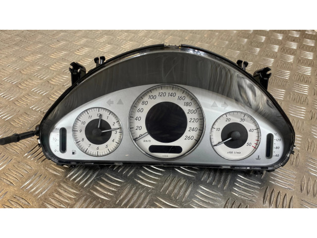 Панель приборов A2115403547, 023538   Mercedes-Benz E W211       