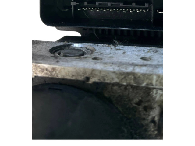 Блок АБС 1K0907379AF, 000404913D1   Volkswagen  Caddy  2004 - 2010 года