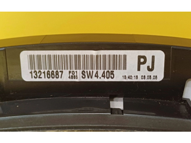 Přístrojová deska  Opel Astra H 2004 13216687PJ, 13216687  