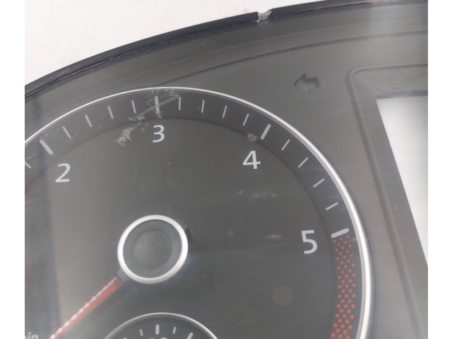 Přístrojová deska  Volkswagen Caddy 2018 2K5920876F, A6119010292  