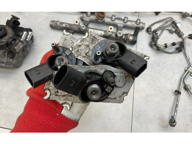 Vstřikovač 059130277BE, 0445116023   Audi A6 S6 C6 4F     