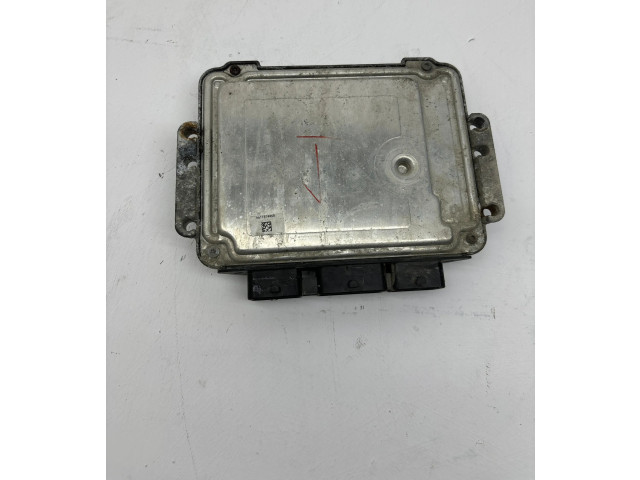 Řídící jednotka 6M6112A650BA, 0281012530   Mazda 3 I 2006