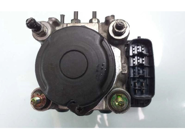 Jednotka ABS 4451042070, 1338000010   Toyota RAV 4 (XA10) 2001