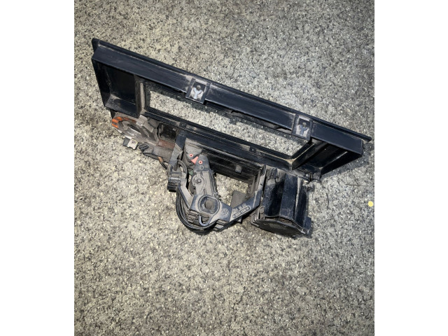 Блок управления климат-контролем 1385953   BMW 3 E30