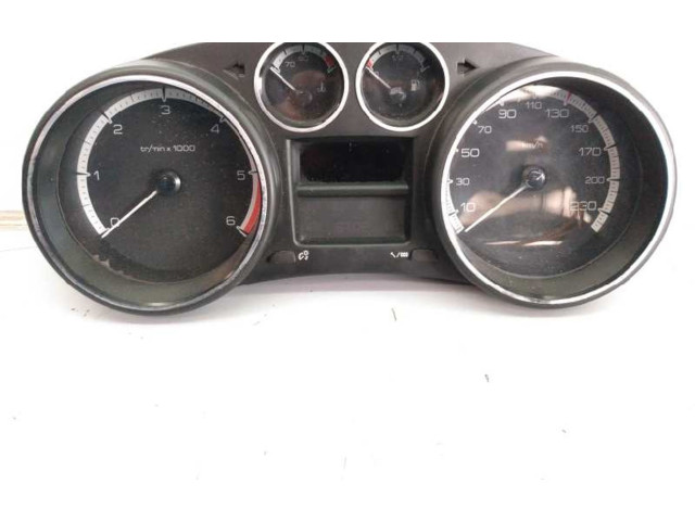 Přístrojová deska  Peugeot 308 2007 554001550307, E3-B2-34-2  