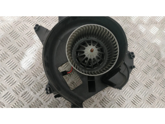 Вентилятор печки    R4046, R4155   BMW 5 F10 F11