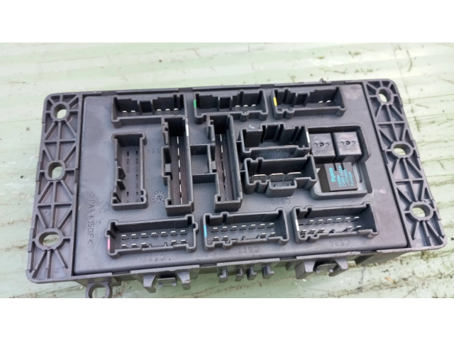 Блок предохранителей  518030317, 2116390907   Mini One - Cooper R50 - 53    