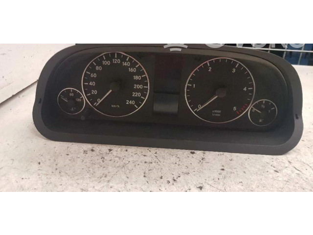 Přístrojová deska  Mercedes-Benz A W169    