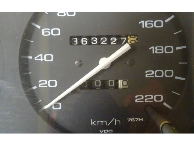 Přístrojová deska  Nissan Primera 1992 96543738, 2481071J00  