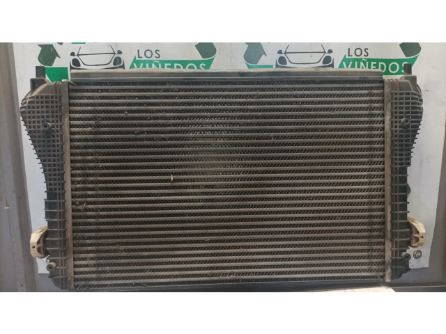 Интеркулер  1K0145803BM, INTERCOOLER   Audi A3 S3 8P 1.6