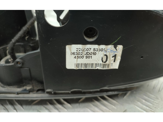 Zpětné zrcátko  Nissan Qashqai 2007    