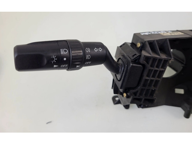 Переключатель дворников BN9G17D958   Mazda 3 I