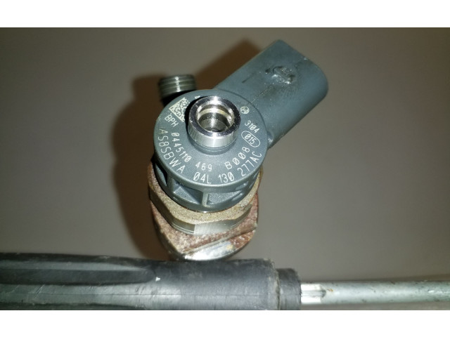 Форсунка 0445110469, 04L130277AC    Volkswagen Tiguan   