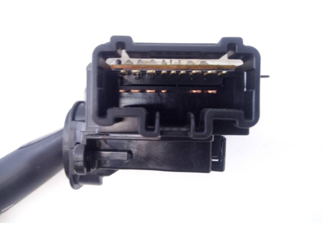 Ручка стеклоочистителей E3-B2-8-4   Toyota Land Cruiser (J120)