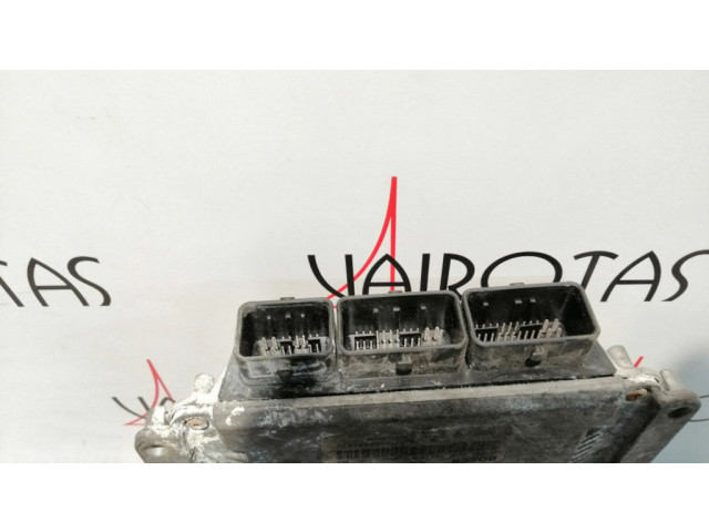 Řídící jednotka 0281010784, 8200091432   Opel Movano A 2005