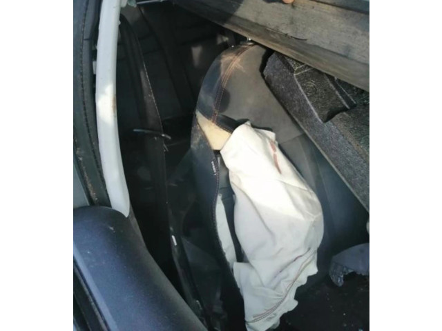   Pojistková skříňka 1611785780, 1611785780   Peugeot 2008  2016