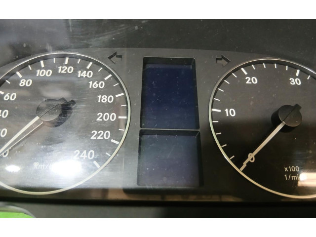 Přístrojová deska  Mercedes-Benz A W169 1950 A1695406247  
