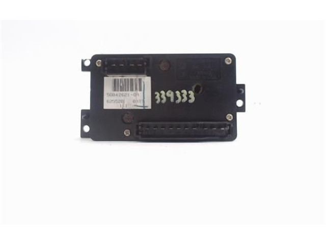 Поршень Ручка стеклоочистителей  56042621  Jeep Grand Cherokee  