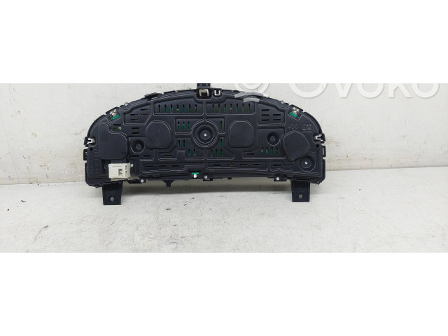 Панель приборов 13136729HT   Opel Signum       