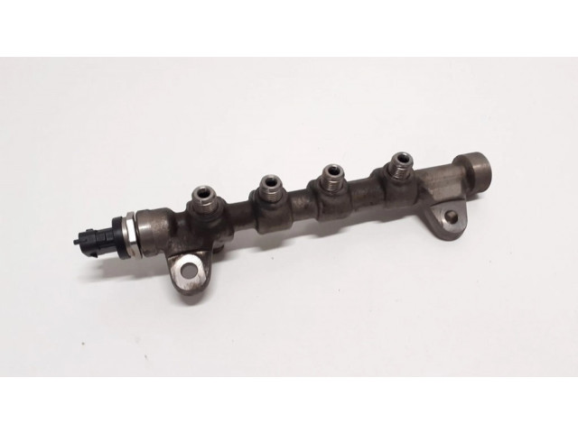 Vstřikovací lišta 55576177, 0281006158   Opel Insignia A  pro naftový motor 2.0  