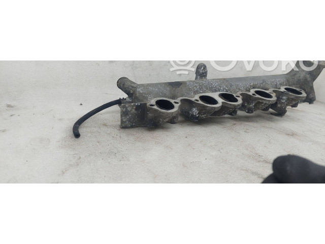 Jednotka ABS 074129713   Volvo V70 2000