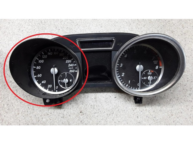 Přístrojová deska  Mercedes-Benz GL X166 2013 A1669003106  