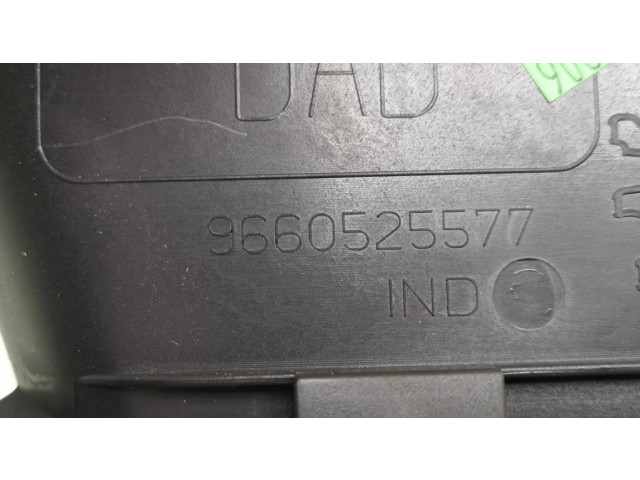 Дисплей    9664483980, 966448398000   Peugeot 308
