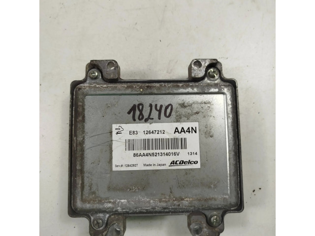 Блок управления двигателя 12647212   Opel Astra J