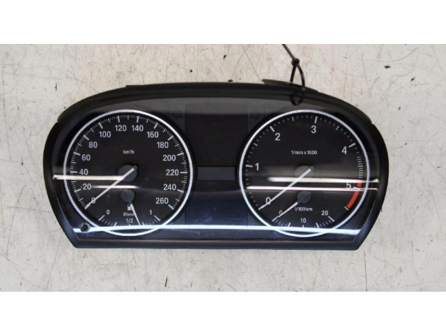 Přístrojová deska  BMW 3 E92 E93 2006   