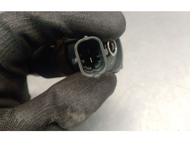 Vstřikovač 3380027400, 0445110258BOSCH   KIA Carens II    D4EA 