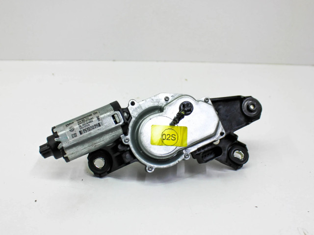 Моторчик заднего дворника 1K8955711    Volkswagen Scirocco