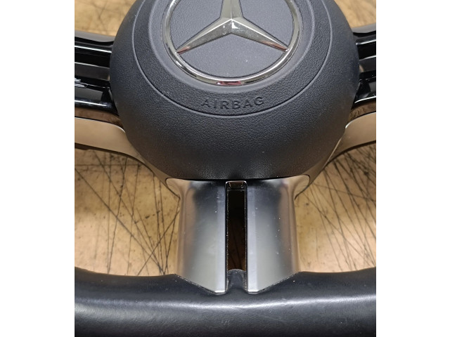 Volant Mercedes-Benz C W206 2021   