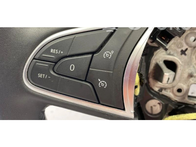 Volant Renault Megane IV 2022 484001444R  