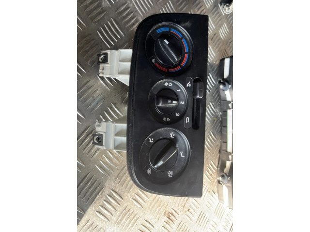 Блок управления климат-контролем 735462118   Fiat Fiorino