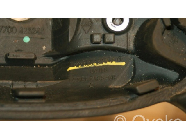 Руль Renault Kangoo I  1997-2003 года 7700423447, 7700427096      