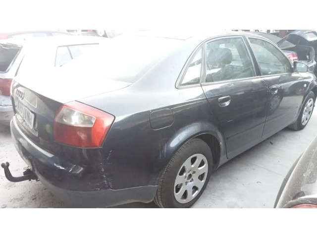 Vstřikovač 038130073AN   Audi A4 S4 B6 8E 8H  pro naftový motor 1.9 AWX 