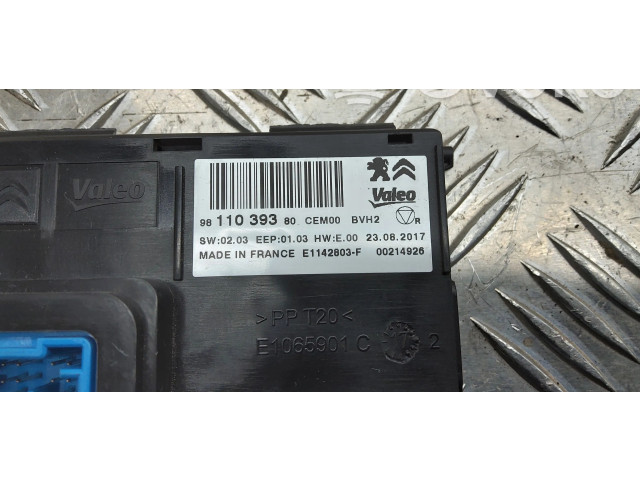 Vstřikovač 9811039380   Toyota Proace     